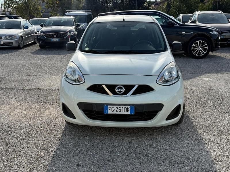 Bianco Usata 2016 Nissan Micra Comfort Utilitaria | 5500 € (Buon prezzo) - Immagine 1/4