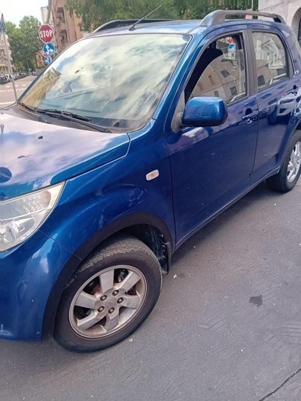 Usata Daihatsu Terios 105 CV (77 kW) 2007 Blu SUV