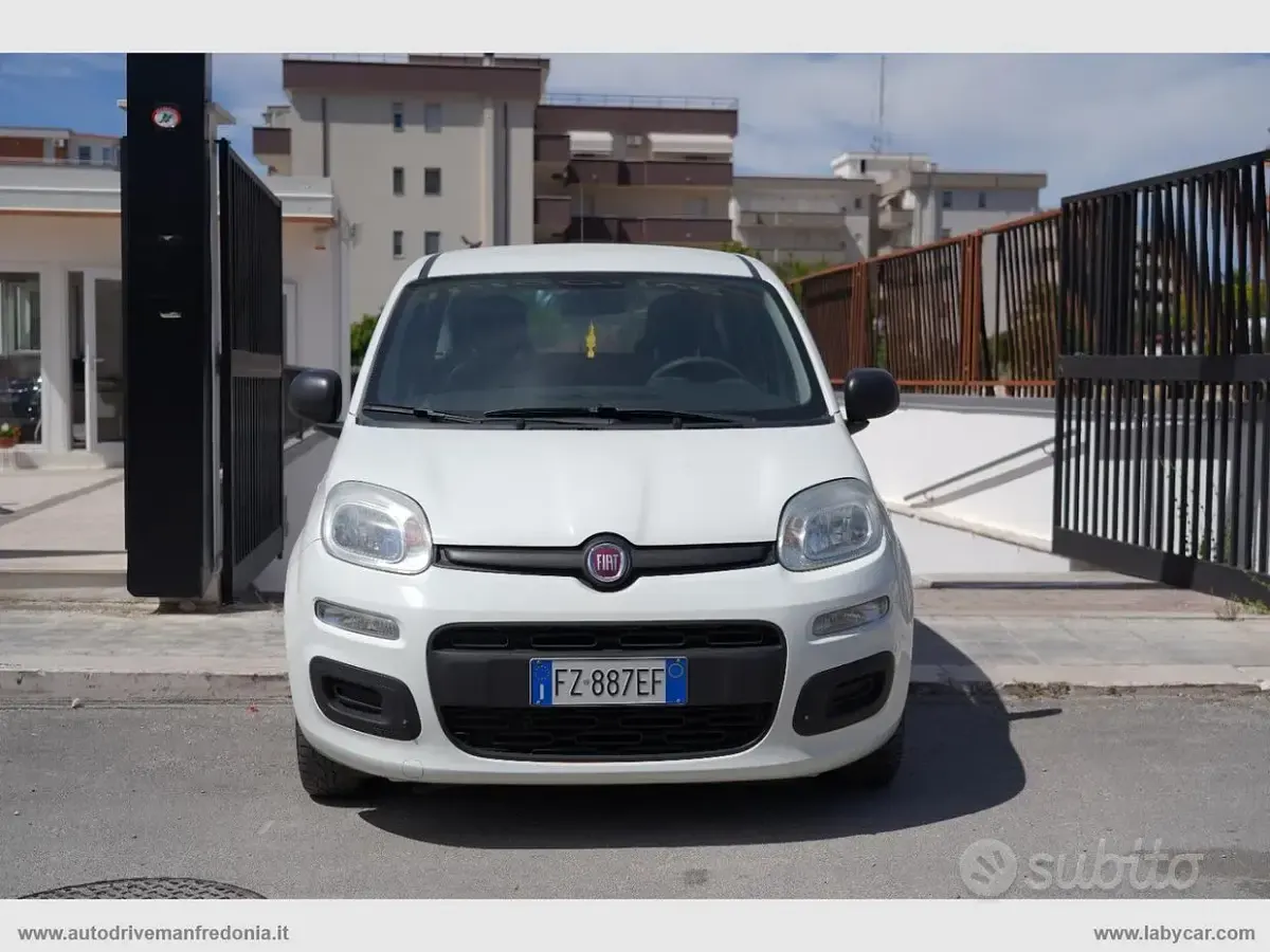 Usata Fiat Panda Easy 69 CV (50 kW) 2020 Bianco Utilitaria