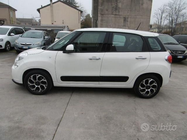 Usata Fiat 500L Business 95 CV (69 kW) 2018 Bianco Monovolume
