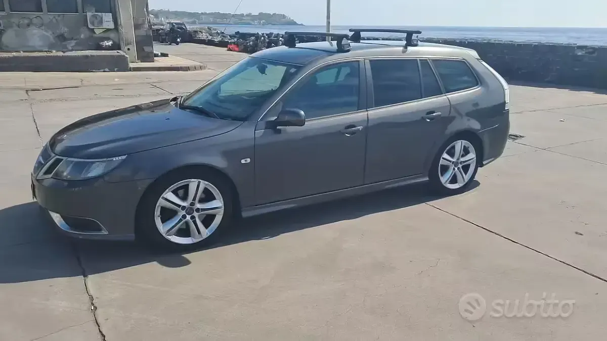 Usata Saab 9-3 Aero 180 CV (132 kW) 2011 Grigio Station wagon