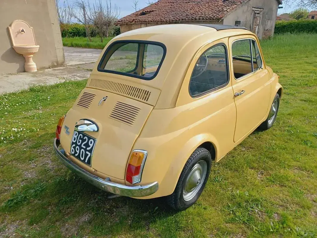 Usata Fiat 500 14 CV (10 kW) 1972 Giallo Utilitaria