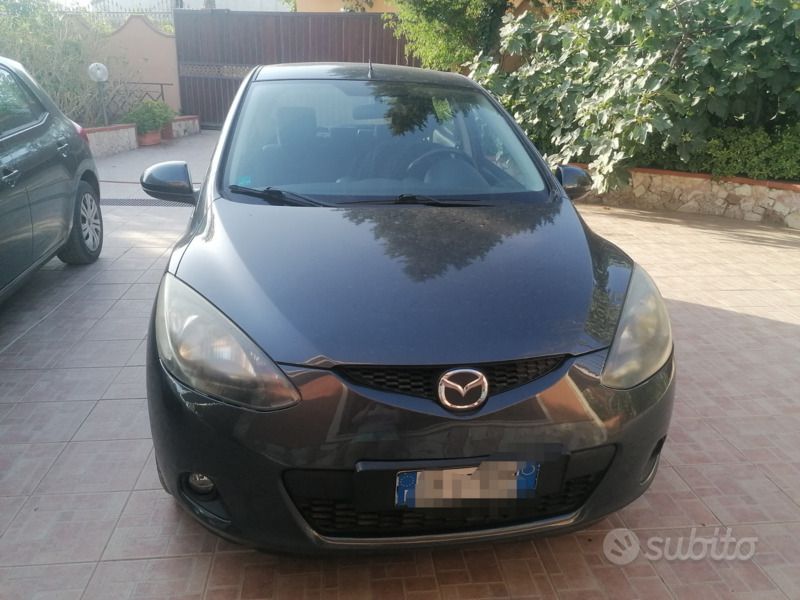 Usata 2009 Mazda 2 Due volumi | 7000 € - Immagine 1/2
