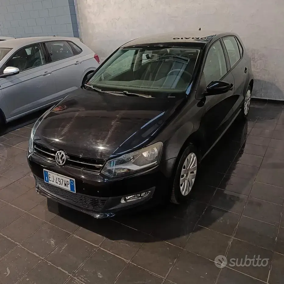 Usata VW Polo Comfortline 86 CV (63 kW) 2011 Nero Utilitaria