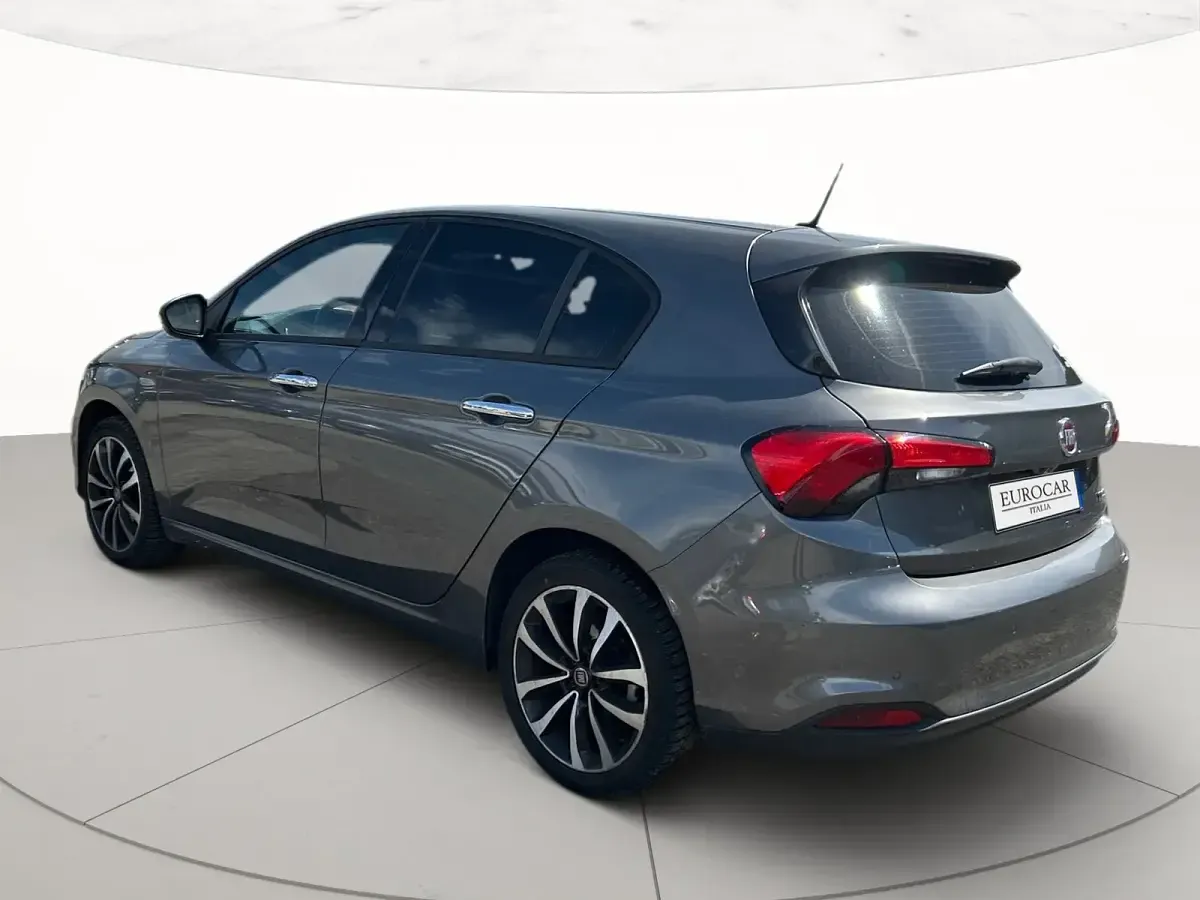 Usado Fiat Tipo Business 120 CV (88 kW) 2017 Berlina