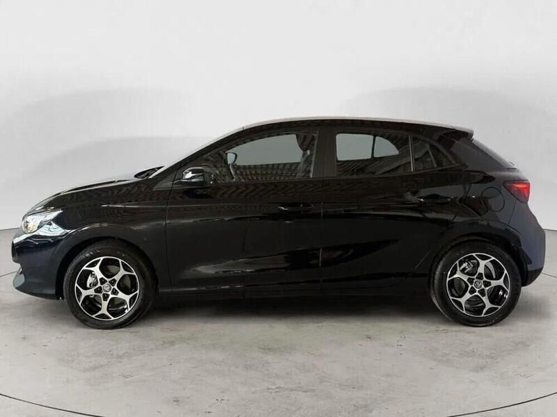 Usata MG MG3 Luxury 194 CV (142 kW) 2025 Nero Utilitaria