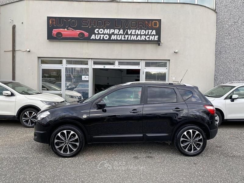 Nero Usata 2011 Nissan Qashqai Tekna SUV | 7200 € (Molto cara) - Immagine 1/4