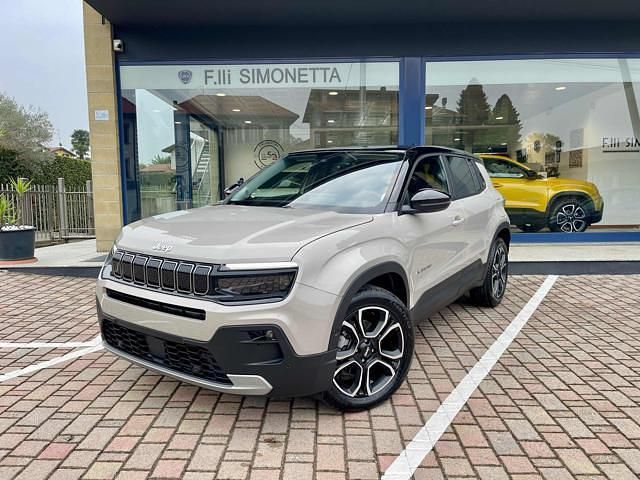 Nuova Jeep Avenger Summit 110 CV (80 kW) 2025 Beige SUV