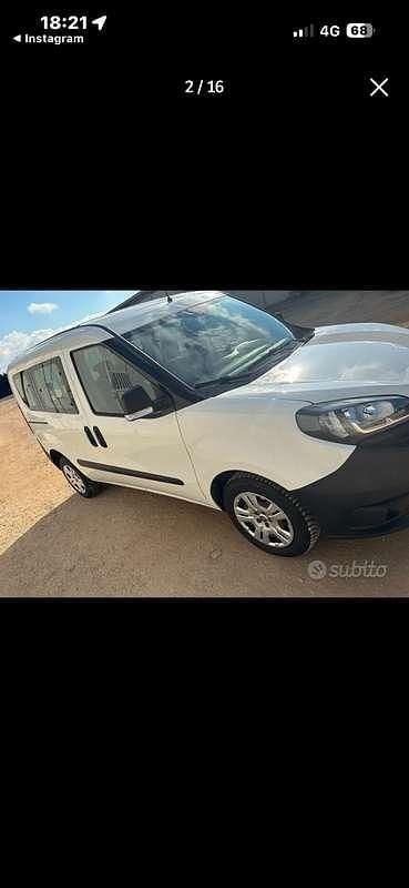 Usata Fiat Doblò 95 CV (69 kW) 2018 Bianco Monovolume
