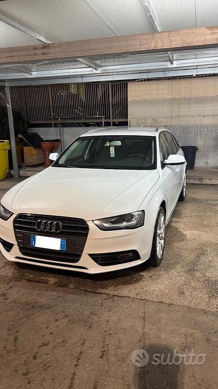 Bianco Usata 2013 Audi A4 Station wagon | 8500 € - Immagine 1/4