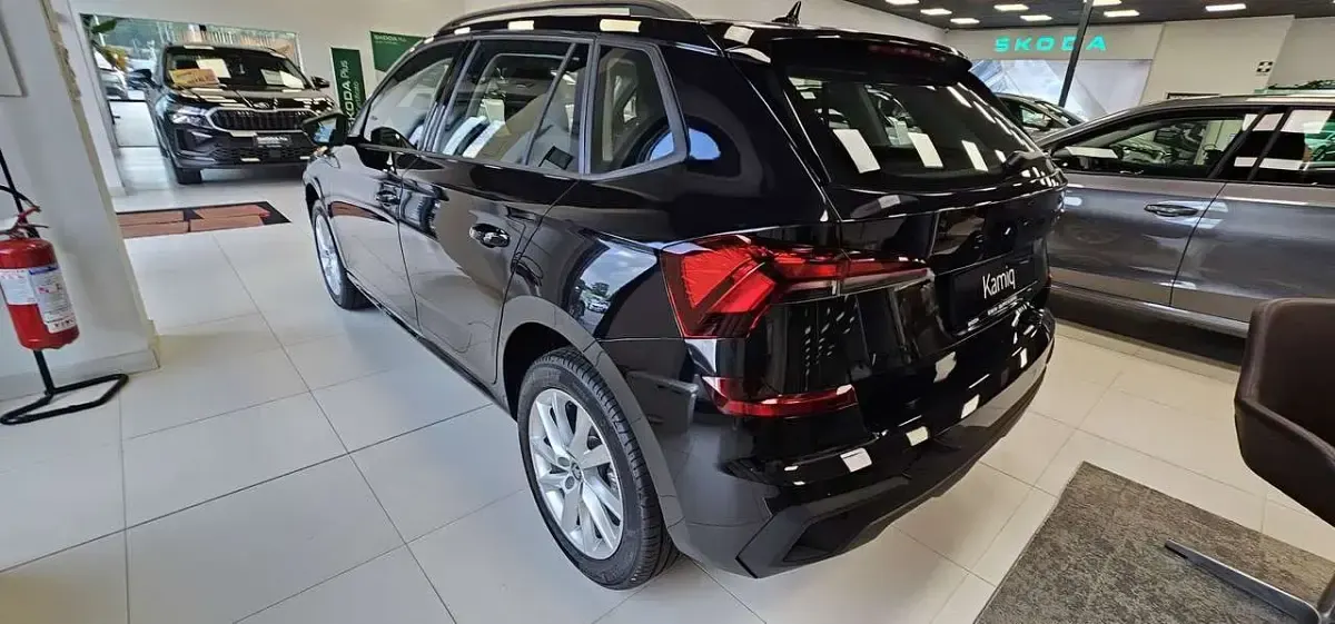 Nuova Skoda Kamiq 116 CV (85 kW) 2026 Nero SUV