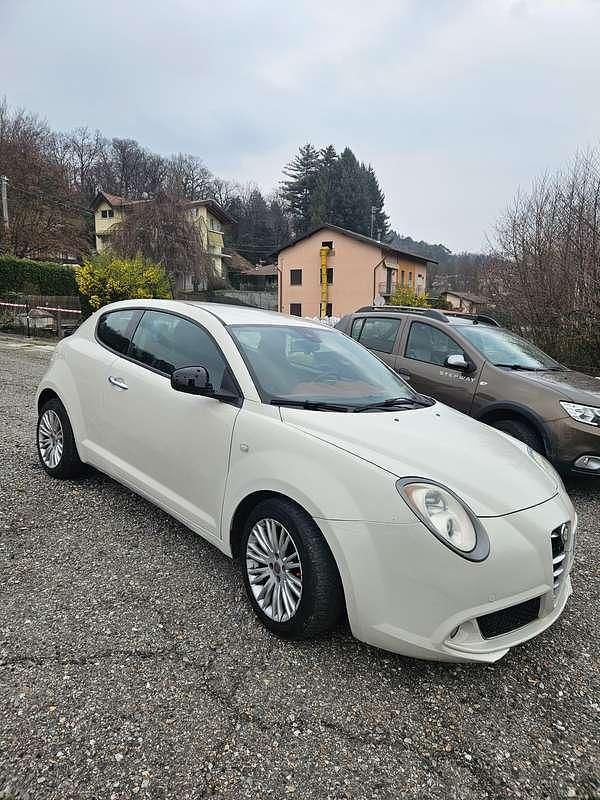 Usata Alfa Romeo MiTo Progression 79 CV (58 kW) 2011 Bianco Utilitaria