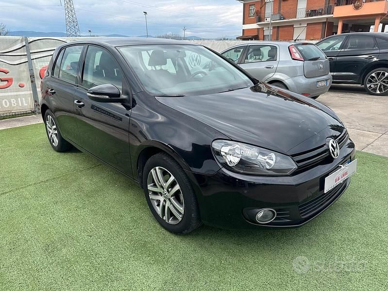 Usata VW Golf VI 105 CV (77 kW) 2011 Nero Utilitaria