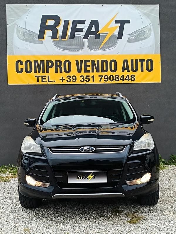 Usata Ford Kuga Business Edition 140 CV (102 kW) 2013 Nero SUV