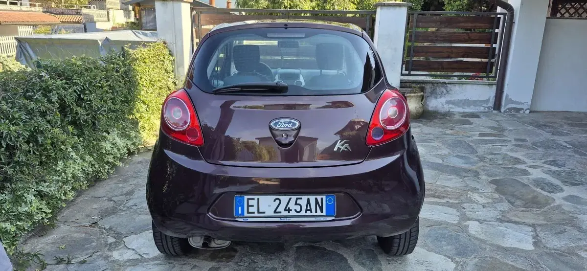 Usata Ford Ka Titanium 69 CV (50 kW) 2012 Utilitaria