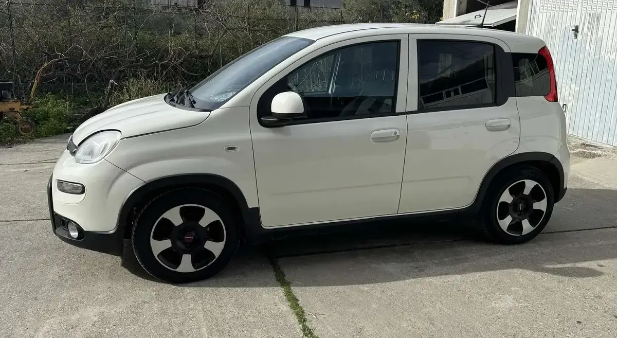 Usata Fiat Panda Lounge 69 CV (50 kW) 2016 Utilitaria