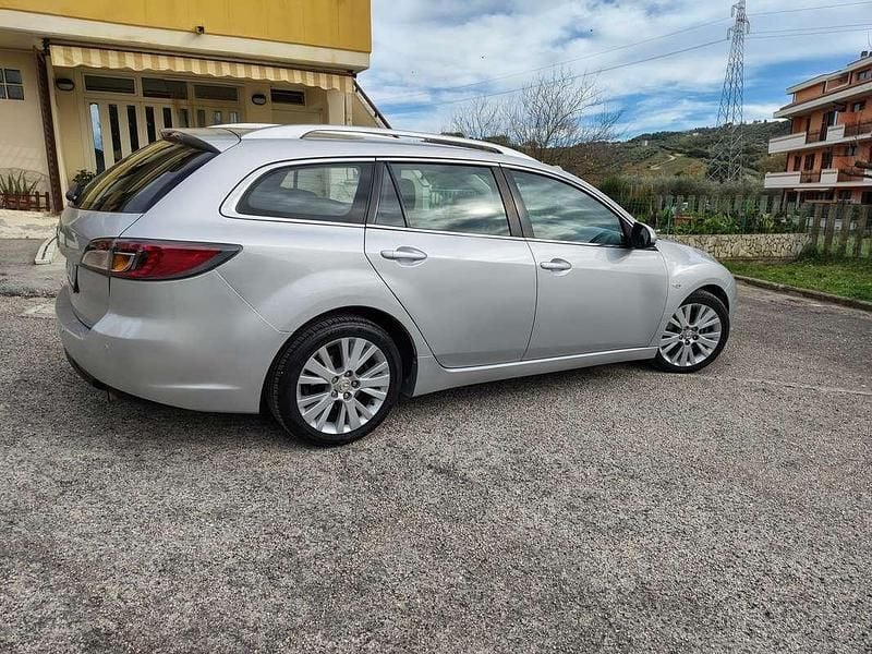 Usata Mazda 6 Luxury 140 CV (102 kW) 2009 Argento Station wagon