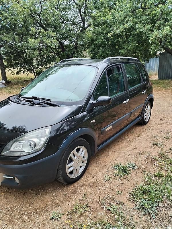 Usata Renault Scénic III 106 CV (77 kW) 2009 Monovolume