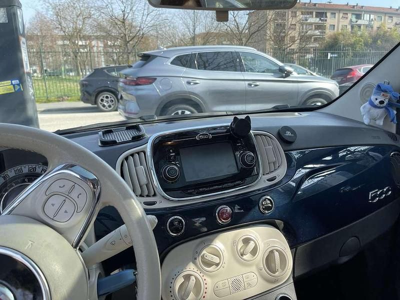 Usata Fiat 500 Lounge 69 CV (50 kW) 2017 Blu/azzurro Utilitaria