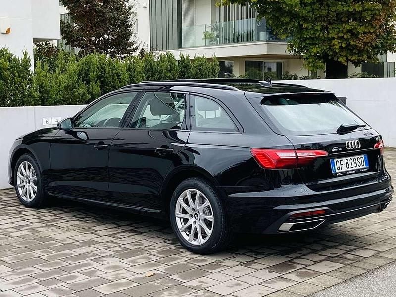 Usata Audi A4 Sport 163 CV (119 kW) 2021 Nero Station wagon