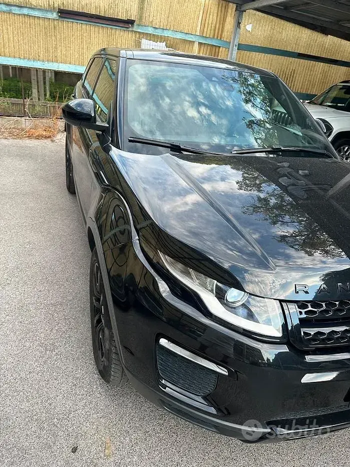 Usata Land Rover Range Rover evoque 2018 Nero Station wagon