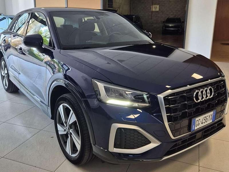 Gebraucht Audi Q2 Admired 116 PS (85 kW) 2022 Blau SUV