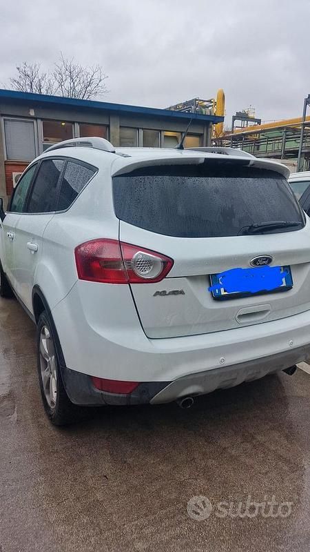 Usata Ford Kuga Titanium 163 CV (119 kW) 2012 Bianco SUV