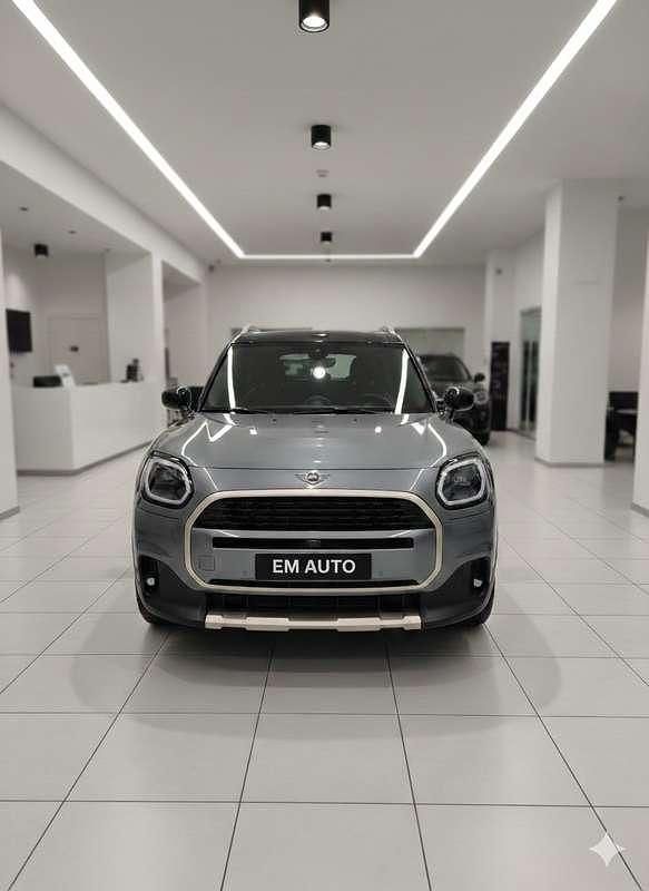 Usata Mini Cooper Countryman Favoured 163 CV (119 kW) 2024 Grigio SUV