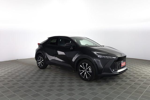 Usata Toyota C-HR Trend 98 CV (72 kW) 2024 Black met SUV