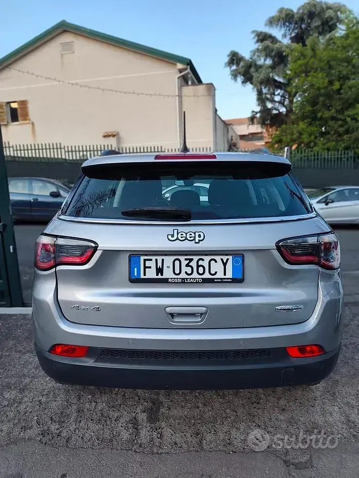 Usata Jeep Compass Longitude 140 CV (102 kW) 2019 Grigio SUV