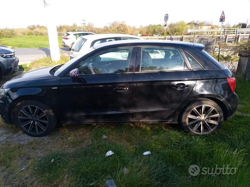 Usata Audi A1 Sportback S-Line 86 CV (63 kW) 2012 Nero Utilitaria