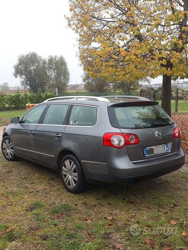 Grigio Usata 2006 VW Passat Station wagon | 1100 € (Ottimo prezzo) - Immagine 1/4