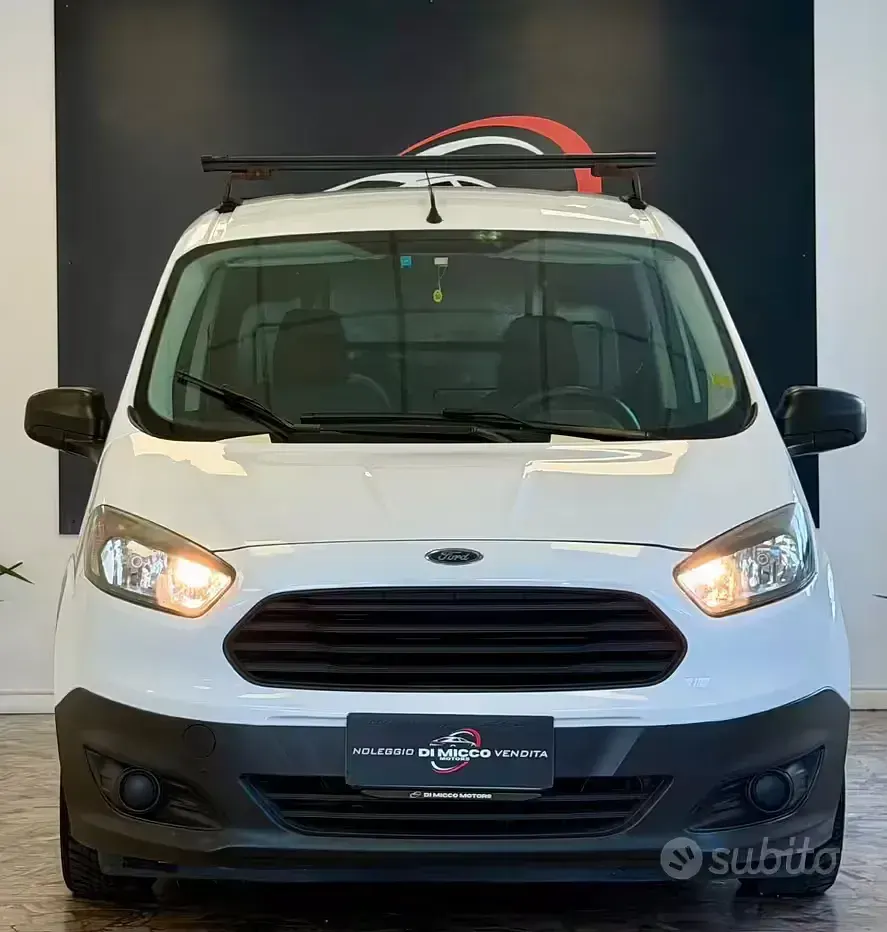 Usata Ford Transit Courier Trend 76 CV (55 kW) 2018 Bianco Furgone