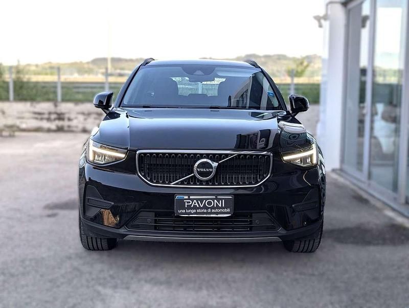 Usata Volvo XC40 129 CV (94 kW) 2022 Nero SUV