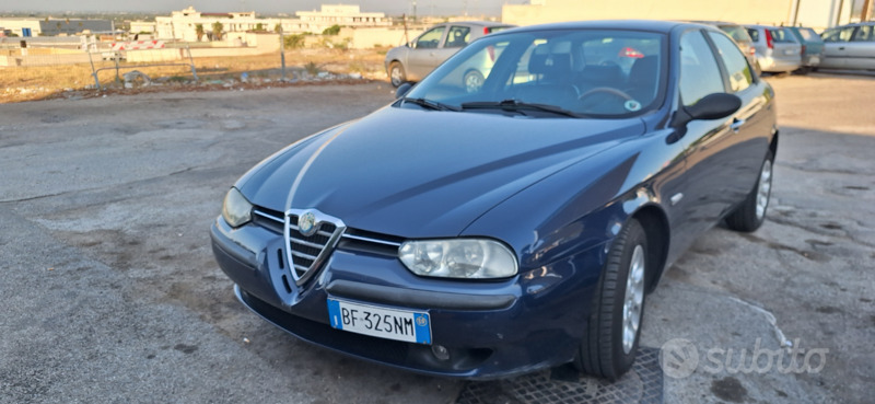 Usato 1999 Alfa Romeo 156 1.9 Diesel 105 CV (2.000 €)