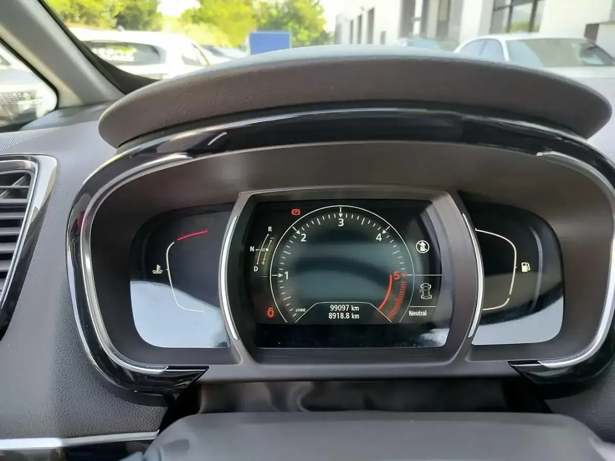 Usata Renault Espace 160 CV (117 kW) 2018 Grigio Monovolume