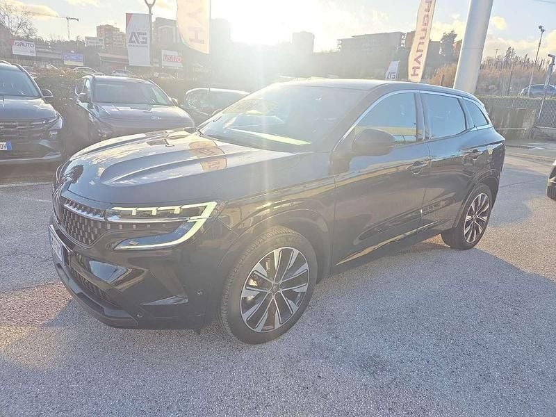 Usata Renault Austral Techno 200 CV (147 kW) 2022 Nero SUV