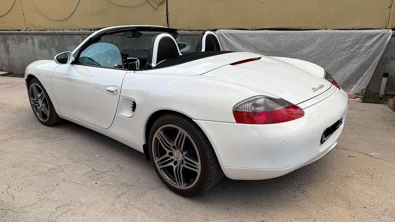 Usata Porsche Boxster 220 CV (161 kW) 2001 Cabrio