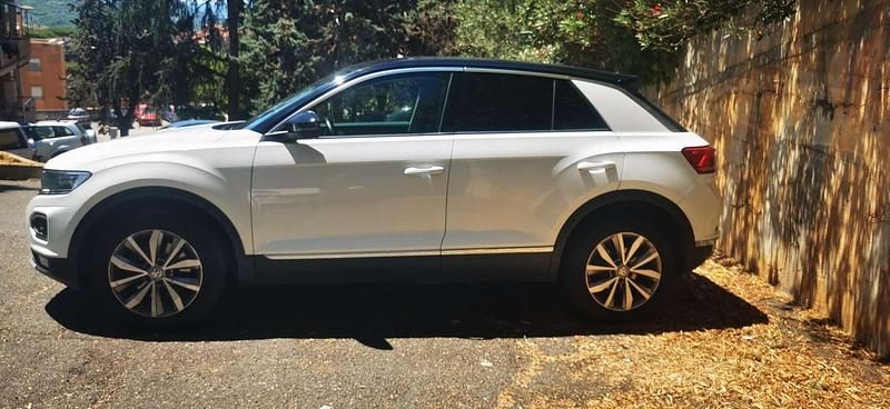 Usata 2017 VW T-Roc Style SUV | 18.299 € (Ottimo prezzo) - Immagine 1/4