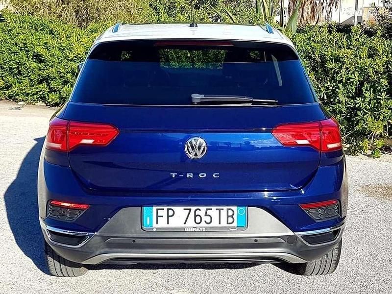 Usata VW T-Roc Advance 116 CV (85 kW) 2018 Blu/azzurro SUV
