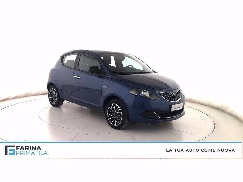 Usata Lancia Ypsilon S 69 CV (50 kW) 2024 Blu Utilitaria