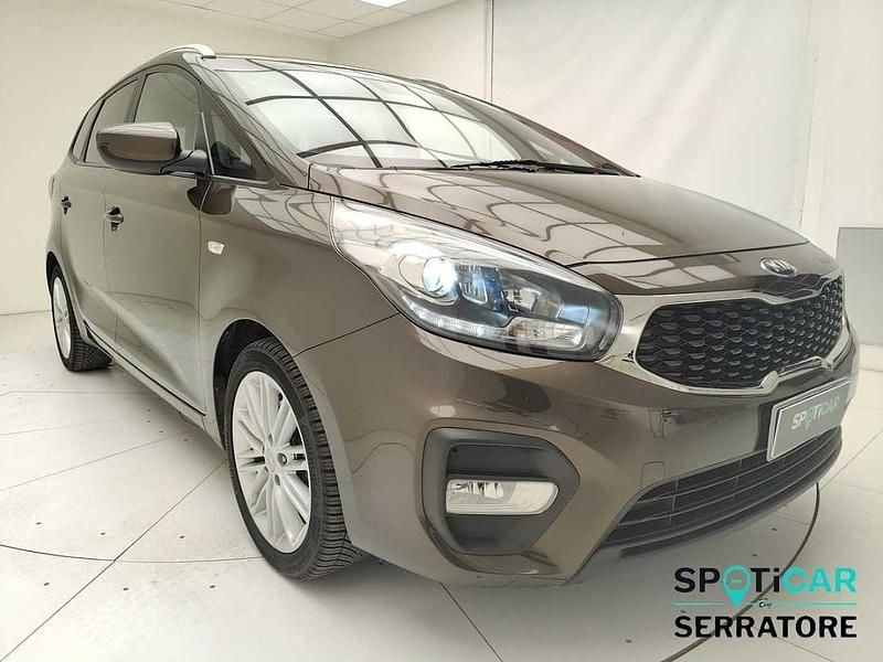 Usado Kia Carens 116 CV (85 kW) 2018 Marrón Monovolumen