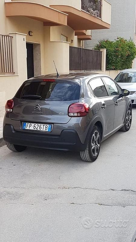 Usata Citroën C3 102 CV (75 kW) 2018 Grigio Berlina