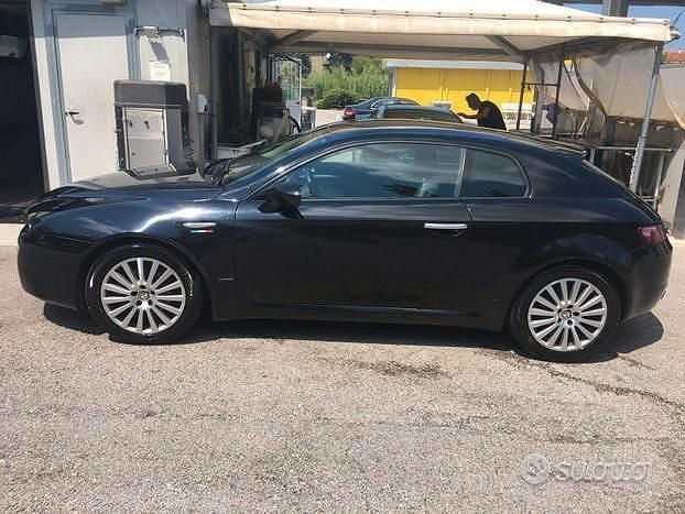 Usata Alfa Romeo Brera 185 CV (136 kW) 2006 Nero Coupé
