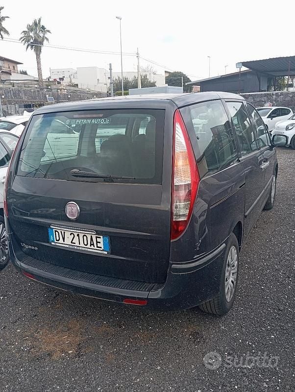 Usata Fiat Ulysse 2009 Grigio Monovolume
