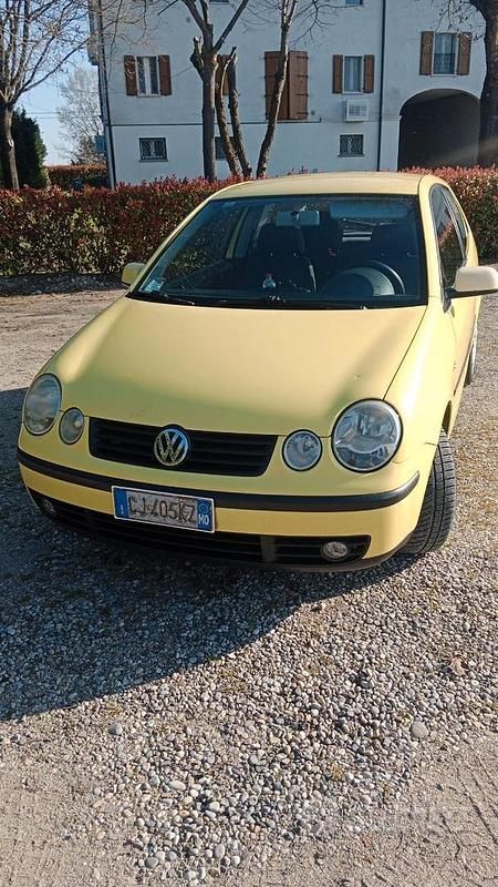 Occasion VW Polo Highline 101 ch (74 kW) 2004 Jaune Citadine