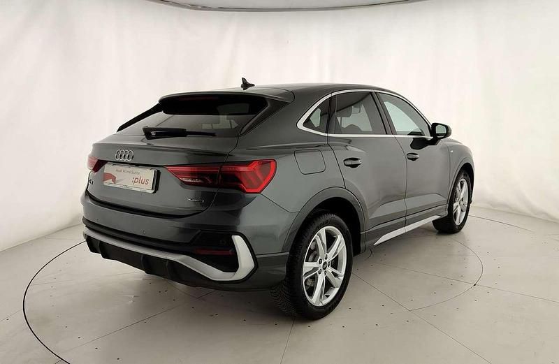 Usata Audi Q3 S-Line 190 CV (139 kW) 2024 Grigio SUV