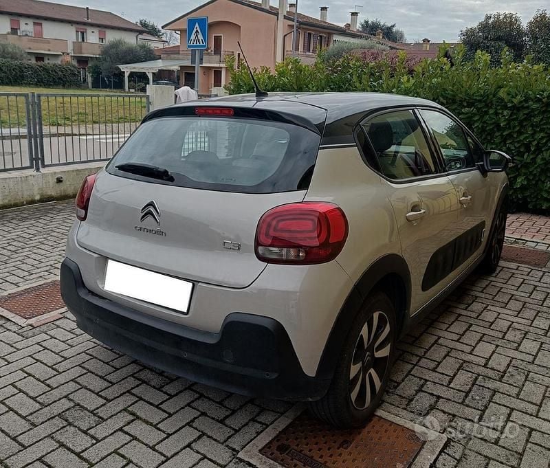 Usata Citroën C3 PureTech 82 CV (60 kW) 2017 Grigio Berlina
