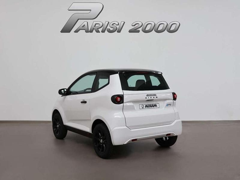 Nuova Aixam AMBITION Chic 5 kW (8 CV) 2026 Bianca/tetto nero Utilitaria