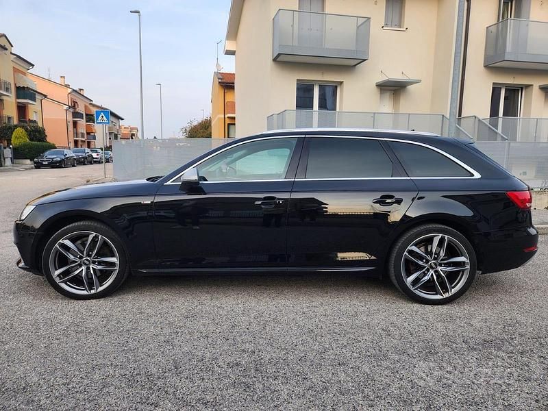 Usata Audi A4 S-Line 150 CV (110 kW) 2016 Nero Berlina